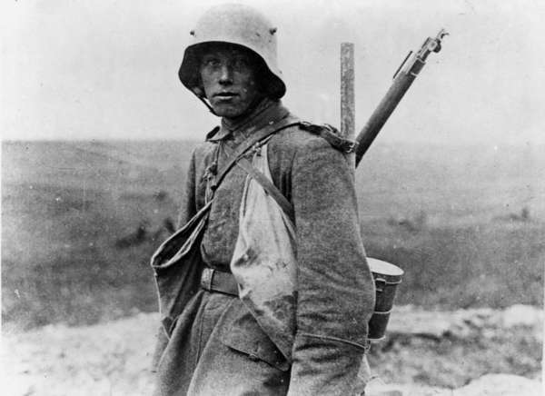 Fotografie eines Soldaten während des Ersten Weltkriegs